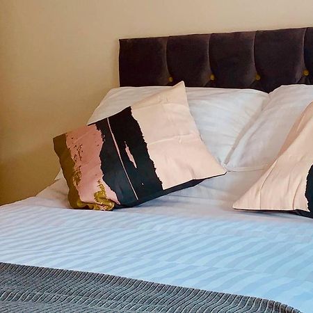 הוילה בלפסט Ebor. *Cosy*Homli*Parking*Wifi*Smart מראה חיצוני תמונה