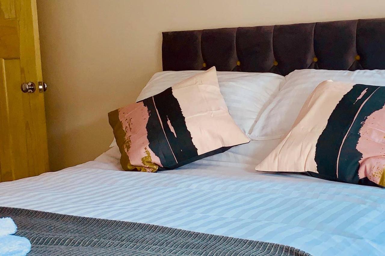 הוילה בלפסט Ebor. *Cosy*Homli*Parking*Wifi*Smart מראה חיצוני תמונה